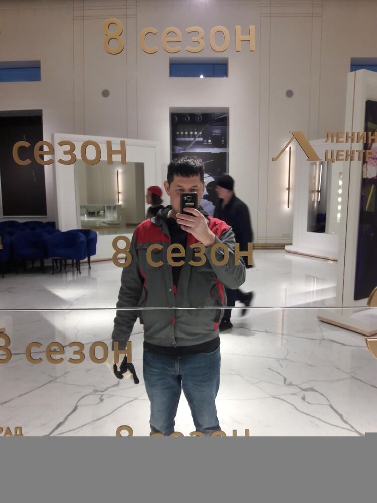  49141071  , 40 ,    -