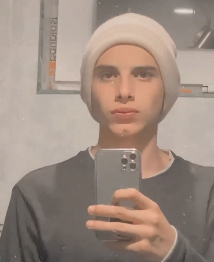 ���� 31962601 ����� Datuchh, 21 ���, ���� ���������� � �������