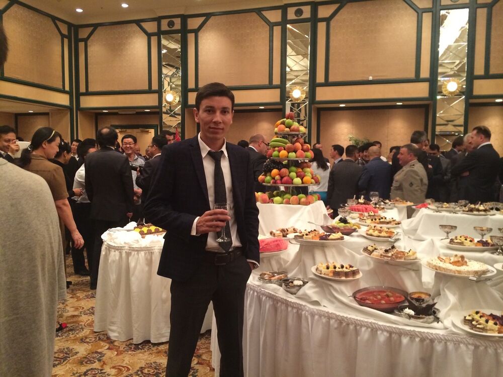  ,   Ibragim, 35 ,   ,   , c 