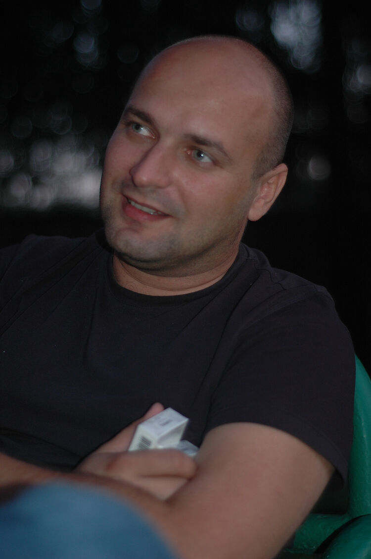  45782221  Andre, 40 ,    -