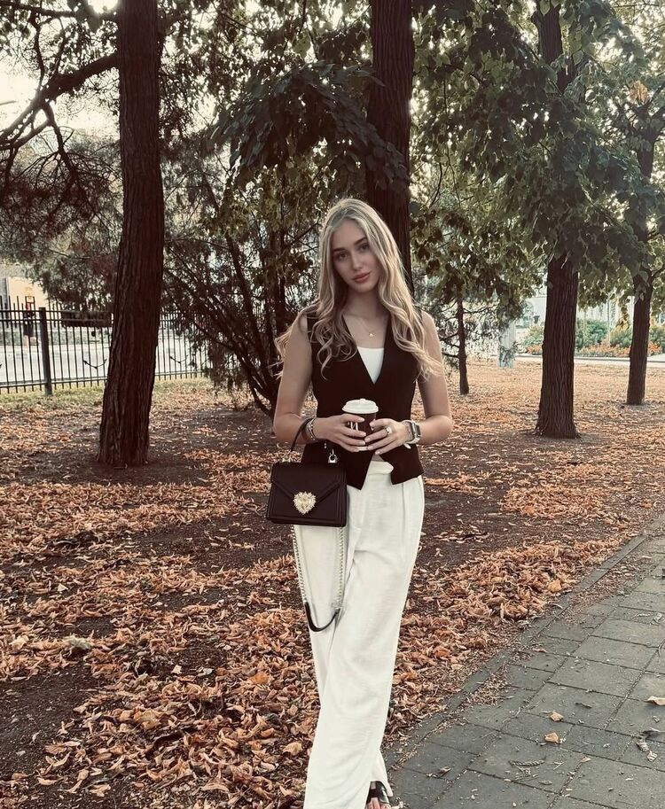  53824991  , 24 ,    --