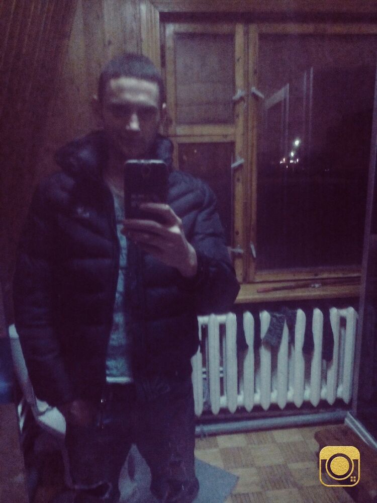  8781081  Valeriu, 29 ,    