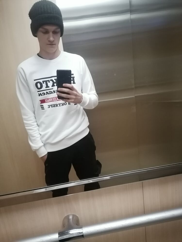  30743891  , 21 ,    