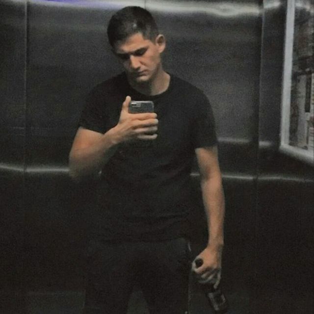  49184351  , 25 ,    