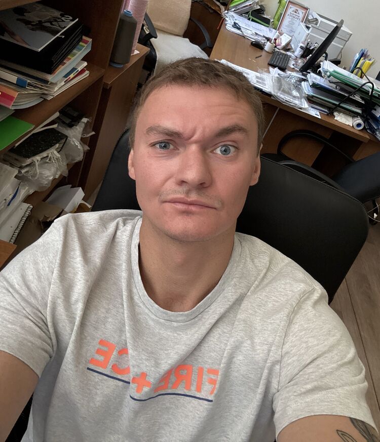  51345311  , 34 ,    -