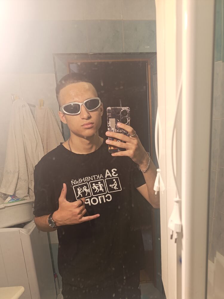  53082551  , 19 ,    