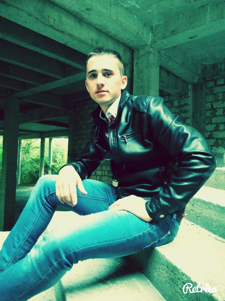  ,   Calin, 33 ,   ,   , c 