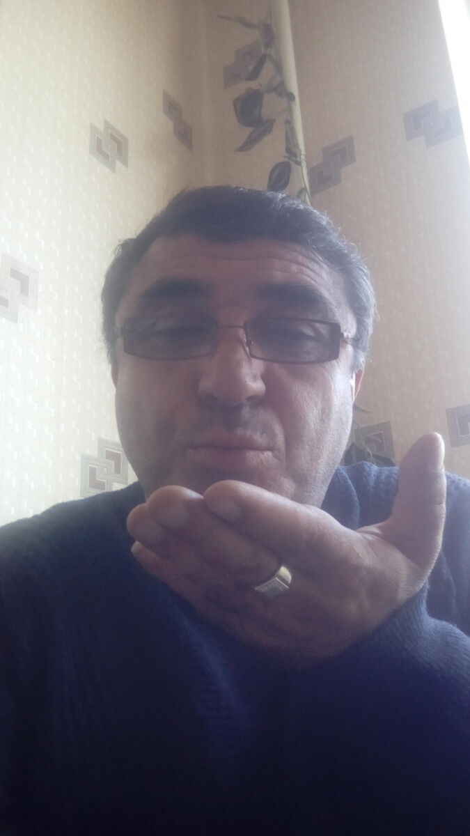  11967871  Armen, 58 ,    