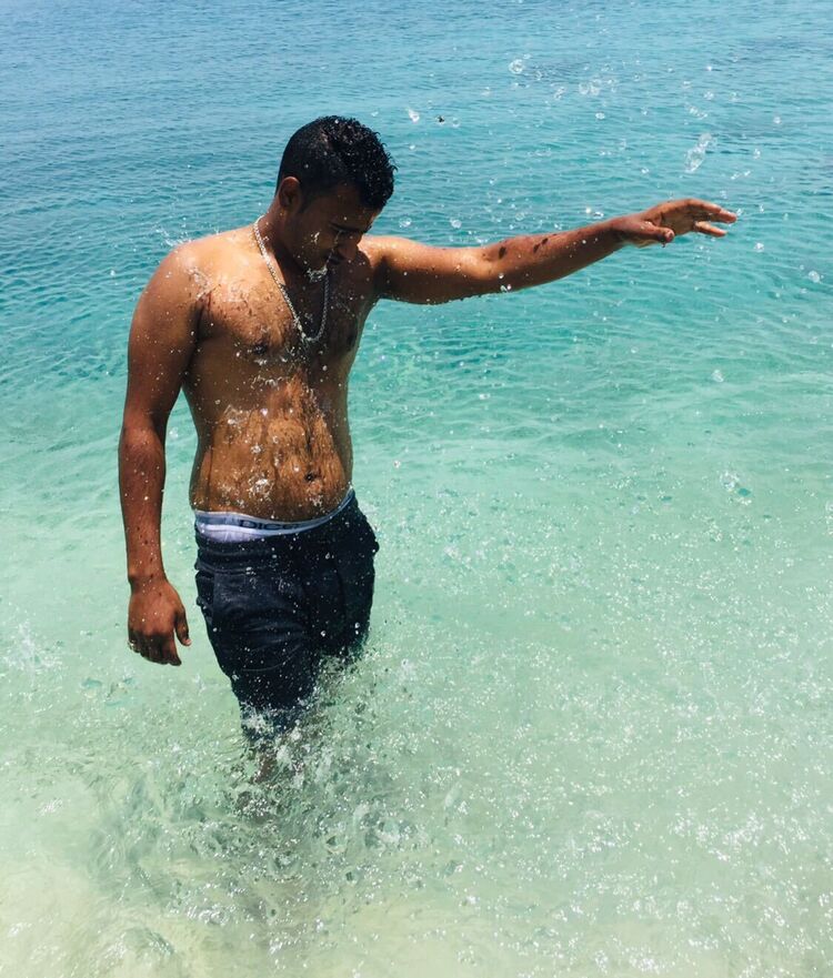  ,   Salah, 29 ,   ,   