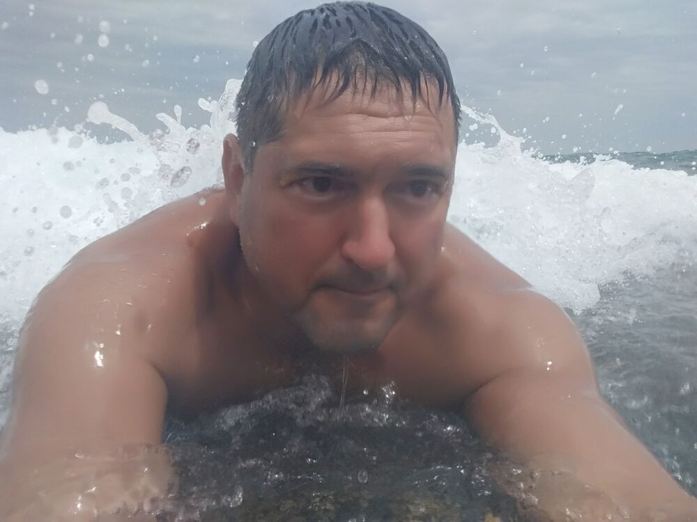  ,   Serge, 48 ,   ,   , c 