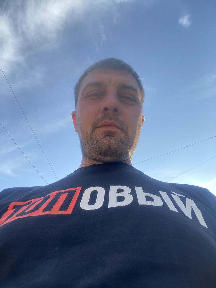  36946701  , 40 ,    