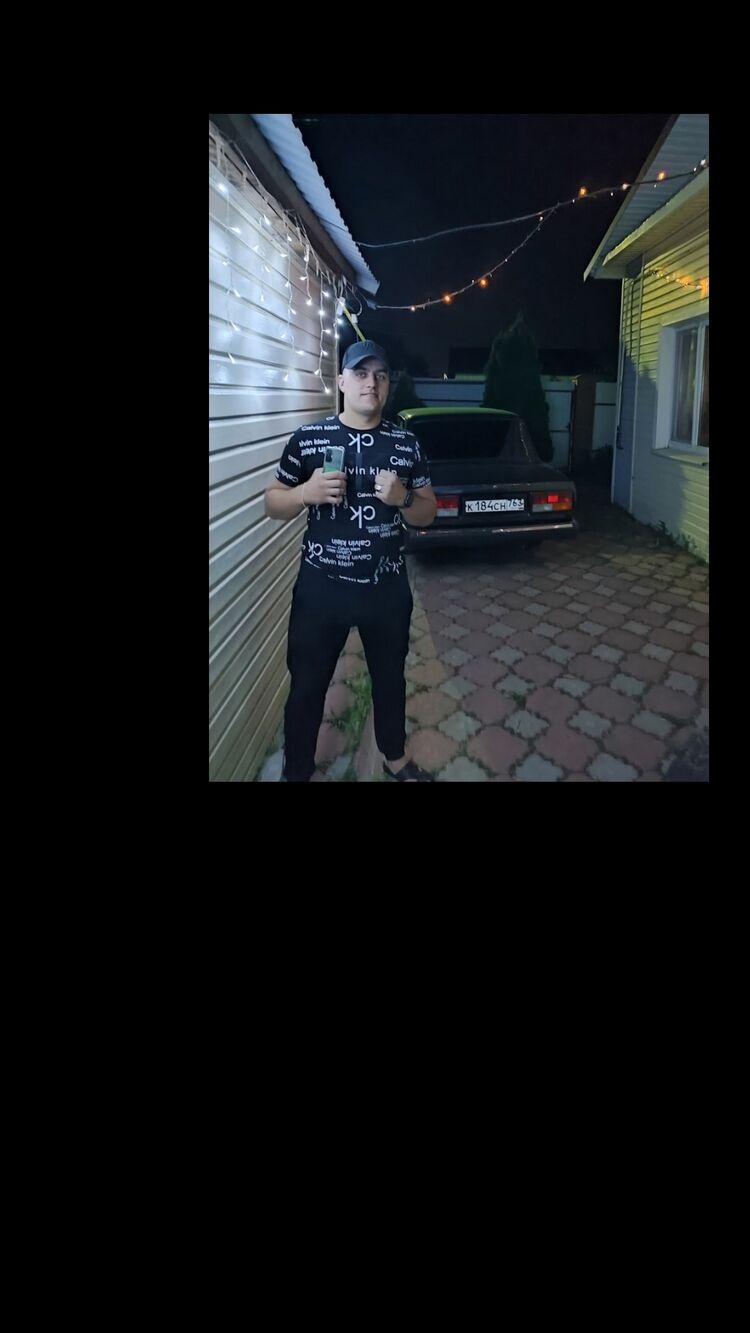  35618521  , 28 ,    