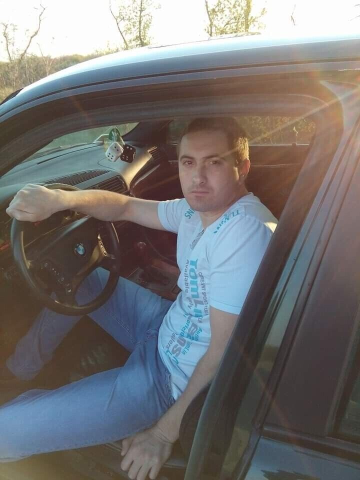  22443061  , 38 ,    