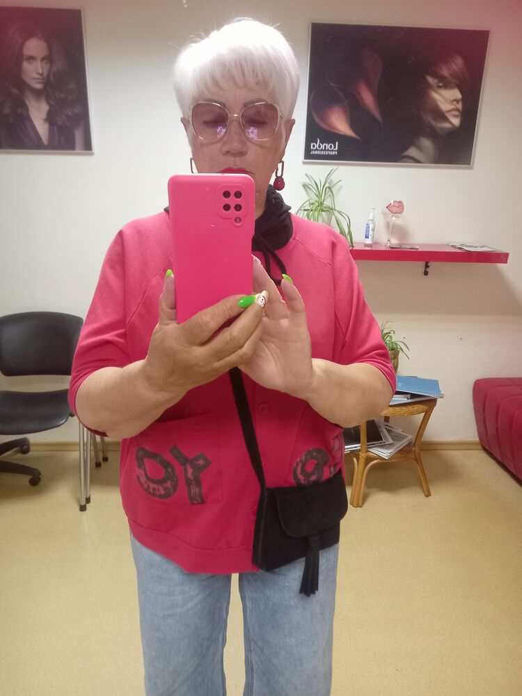  53682581  Galina, 68 ,    
