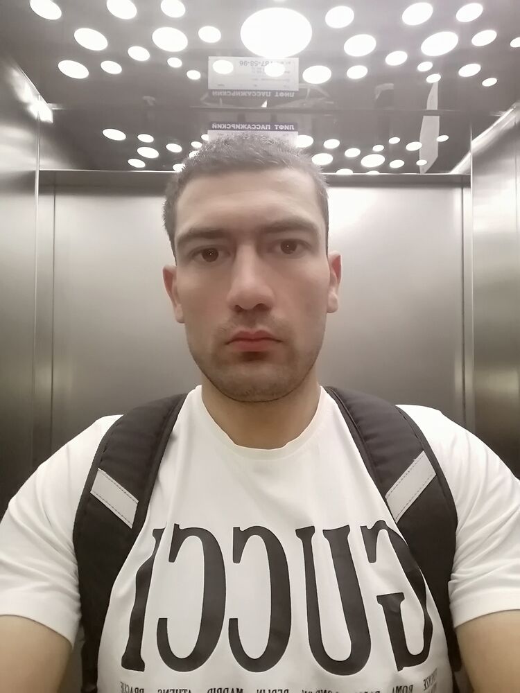  ,   Gayk, 30 ,   , 