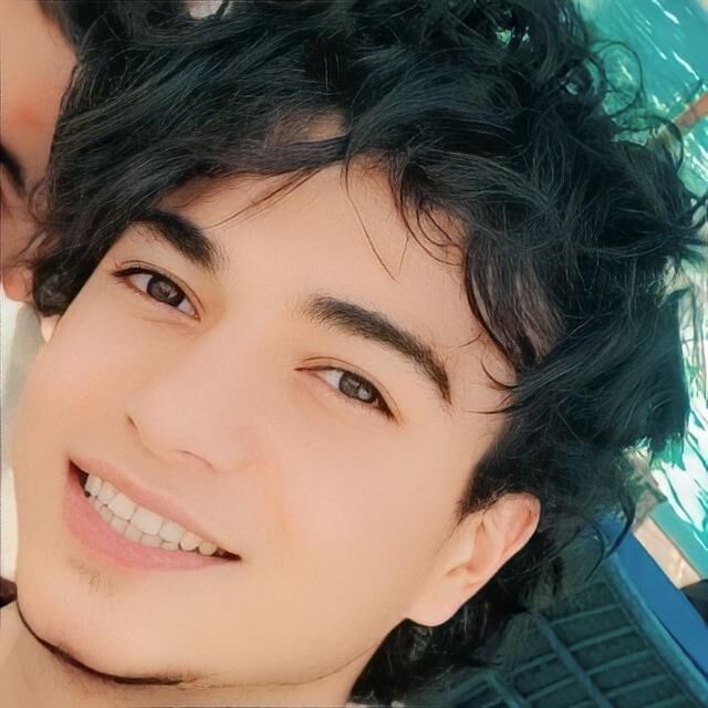  ,   Mahmoud, 21 ,   ,   