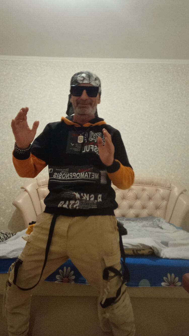  41668131  , 57 ,    