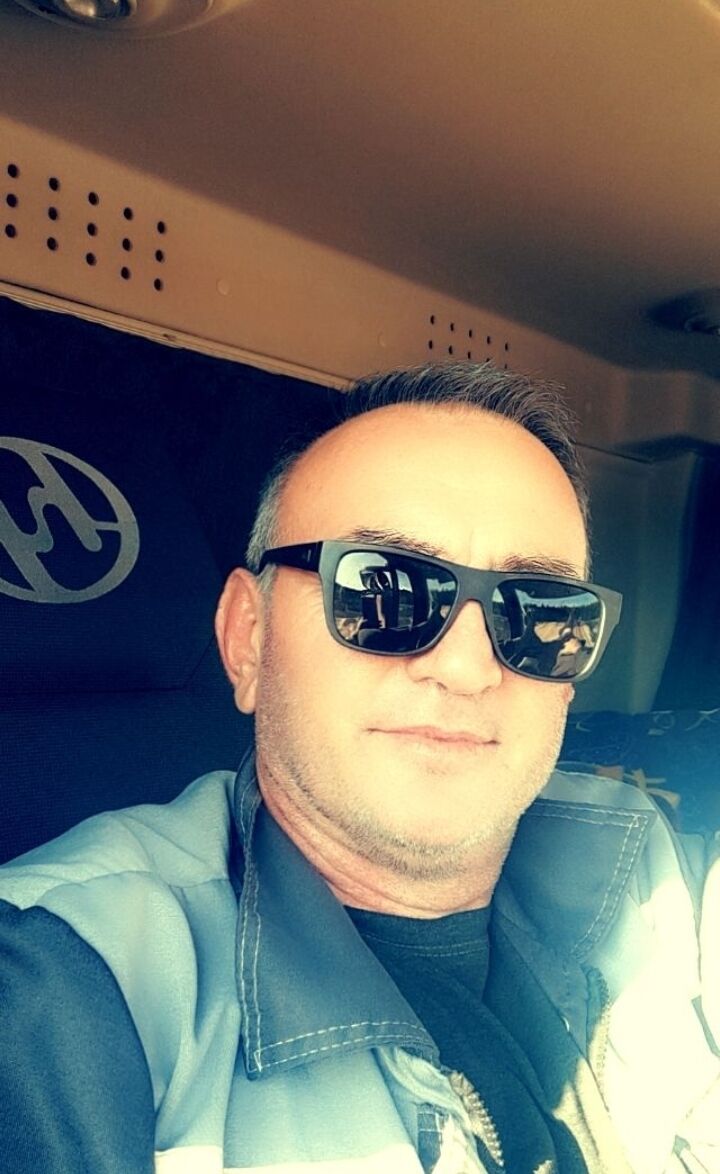  44545731  , 51 ,    