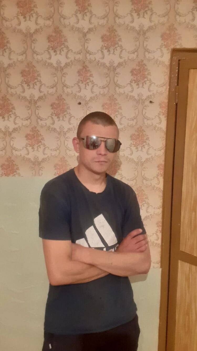  32548001  Slava, 35 ,    