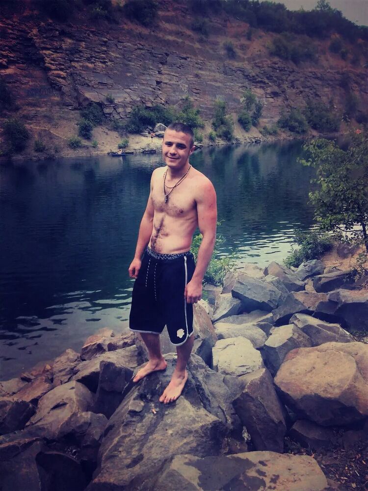  29379261  Andrey, 29 ,     