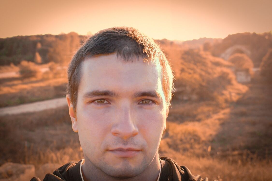  ,   Aj, 37 ,   ,   , c 