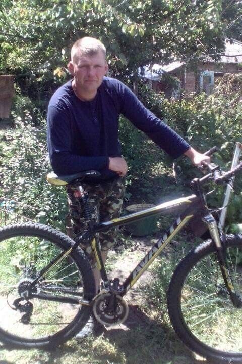  ,   Sergii Fox, 43 ,  