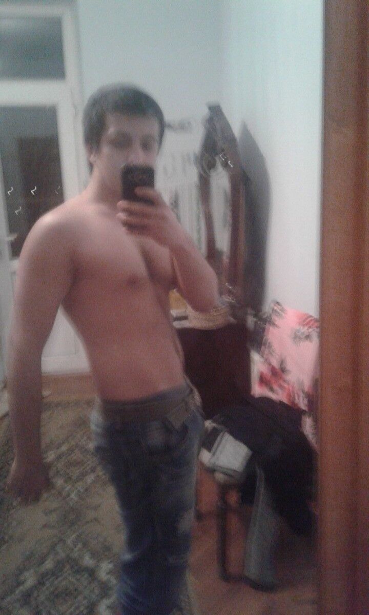  7516511  , 28 ,    
