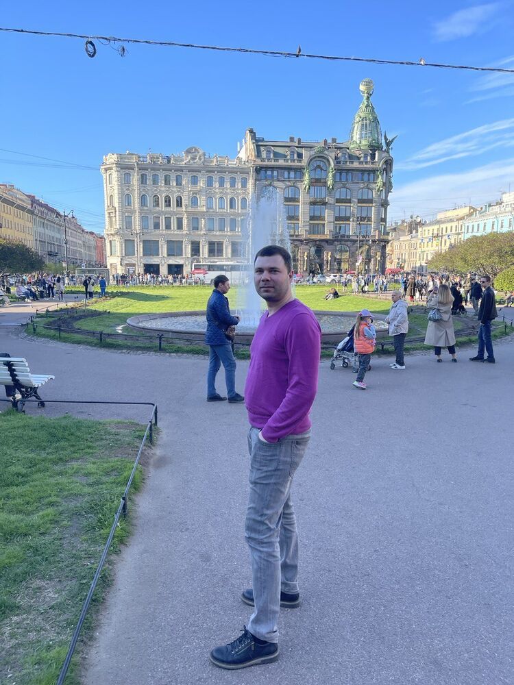  -,   Ruslan, 37 ,   ,   