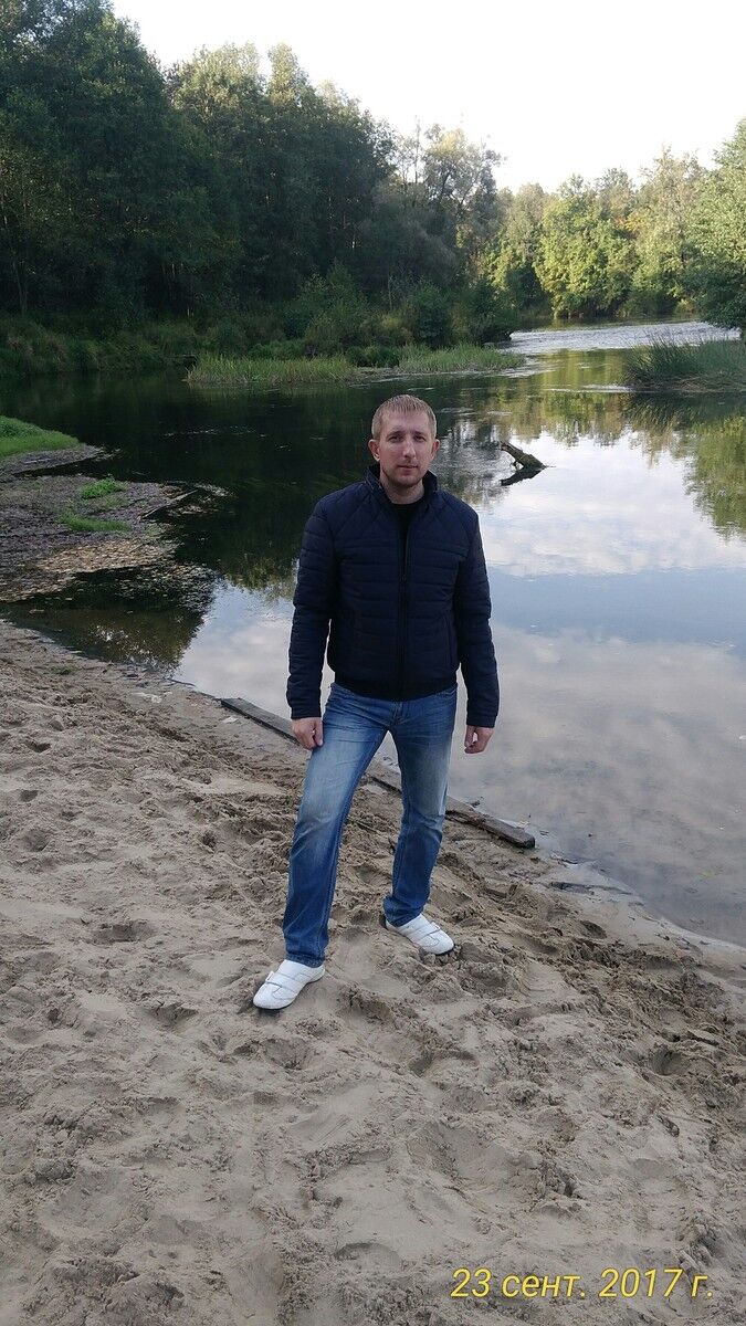  18272451  Sergio, 35 ,    