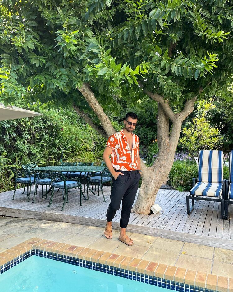 ���� 43968781 ������� �������, 37 ���, ���� ���������� � �����������