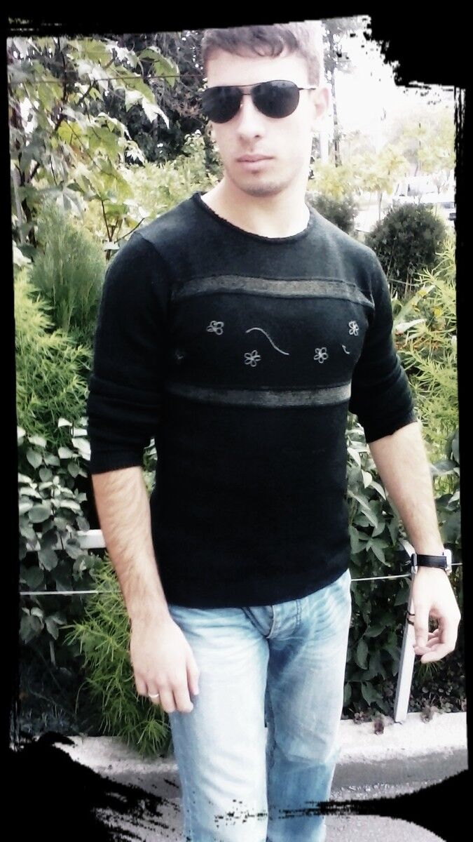  6670421  Artur, 100 ,    