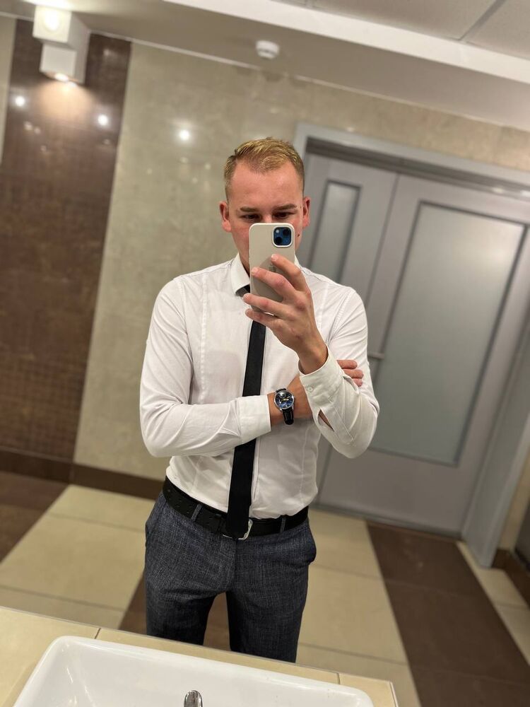  33802741  , 27 ,    