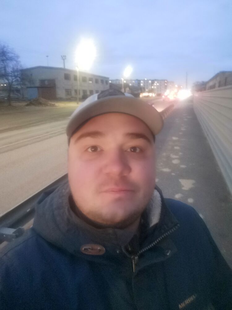  54627991  Alexander, 35 ,    