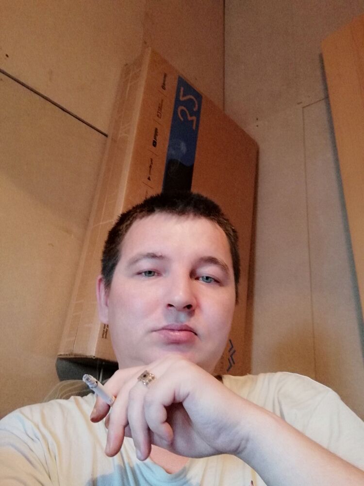  -,   Oleg, 37 ,     , c 
