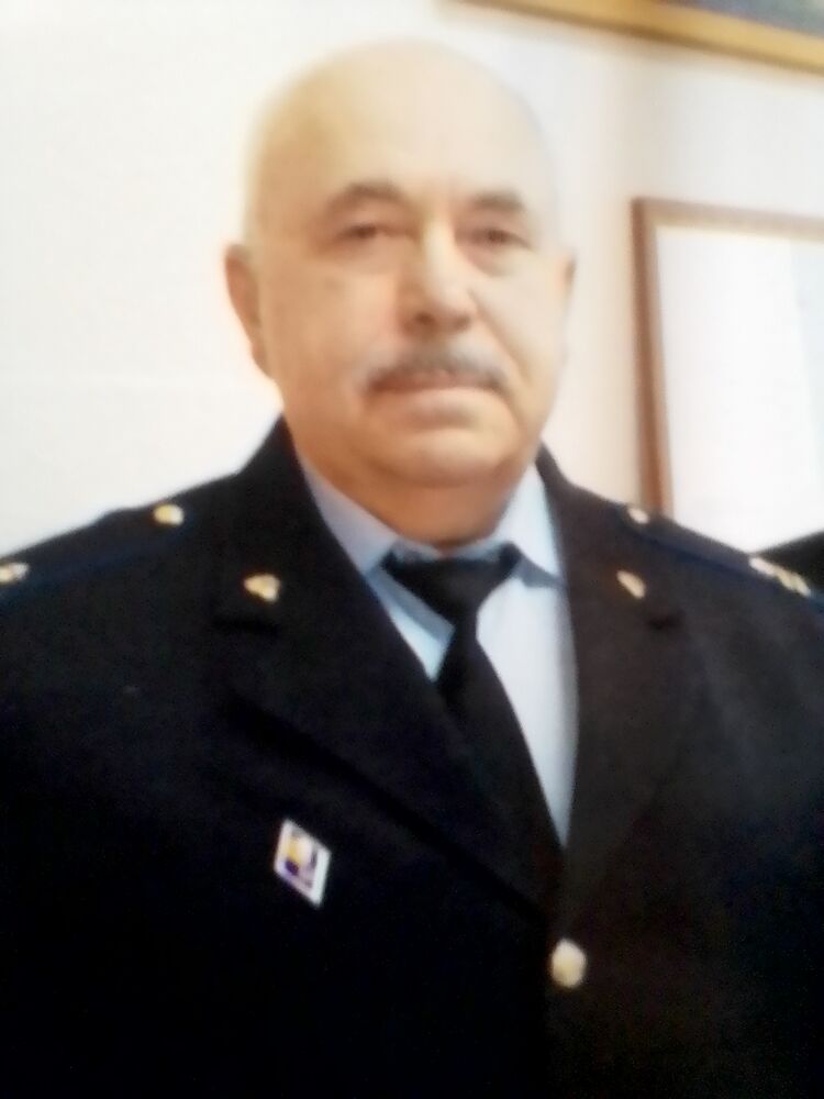  28889401  , 72 ,    