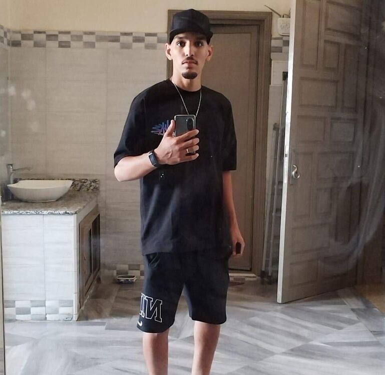  ,   Jalil, 24 ,   ,   