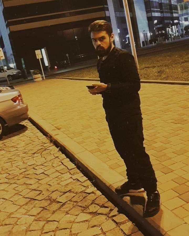  47873381  Basti, 30 ,    