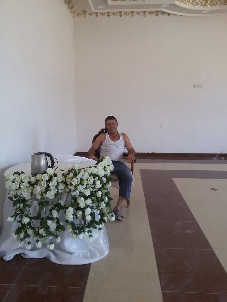  9896151  Maksad, 49 ,    