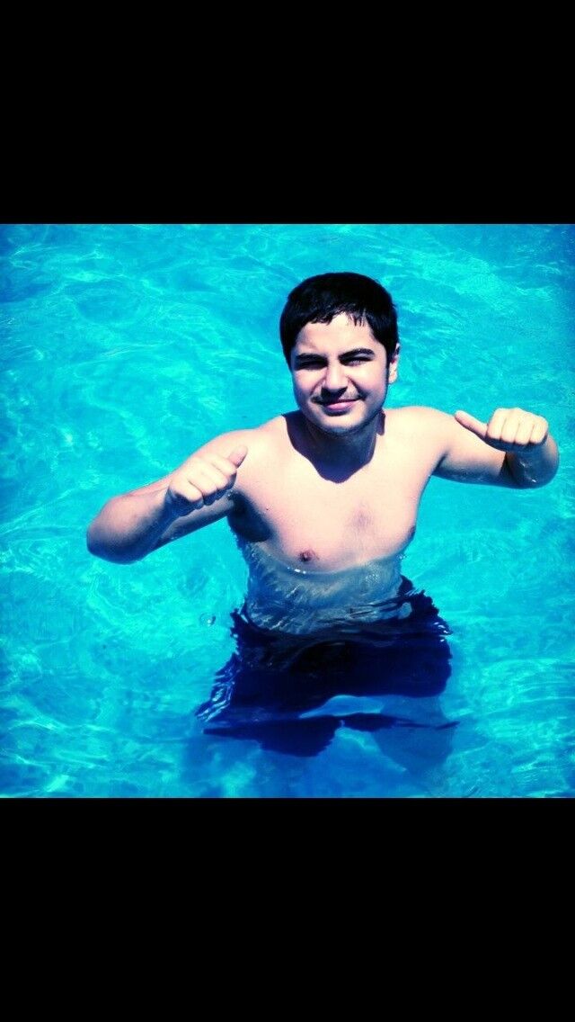  4061711  Murad, 35 ,    