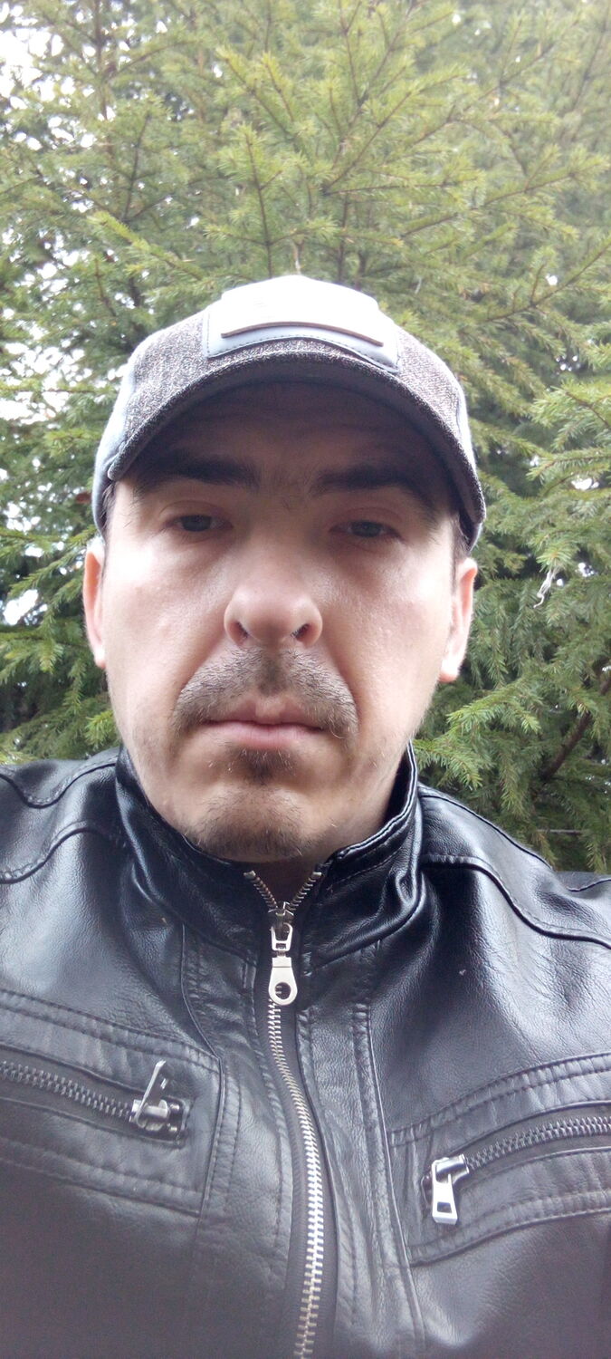  46979871  , 34 ,    