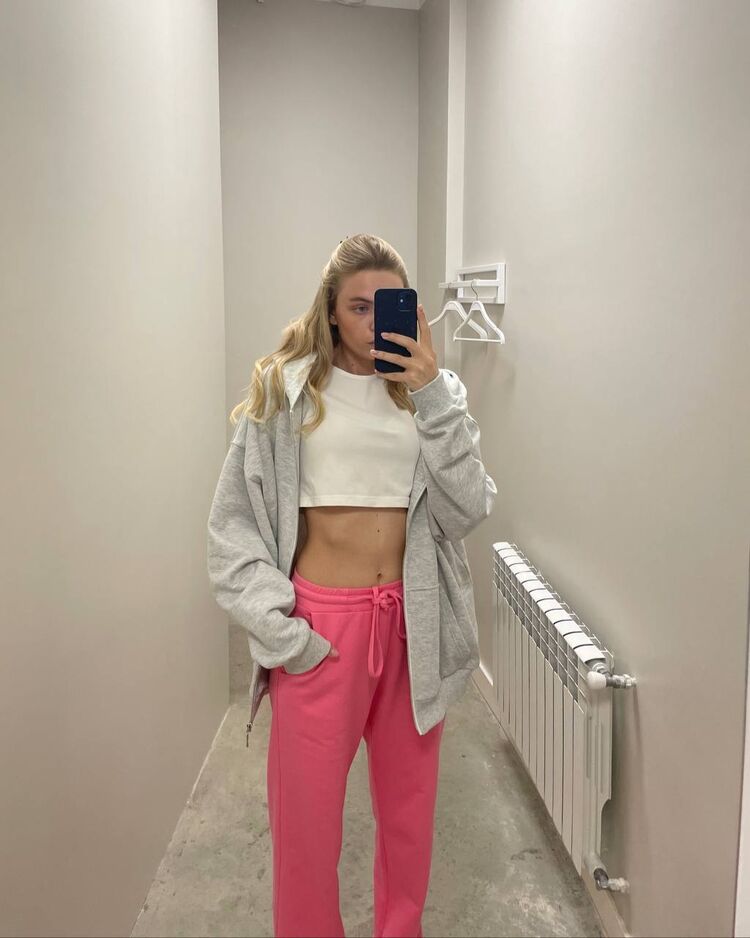 ���� 52368861 ������� �����, 28 ���, ���� ���������� � �����-����������