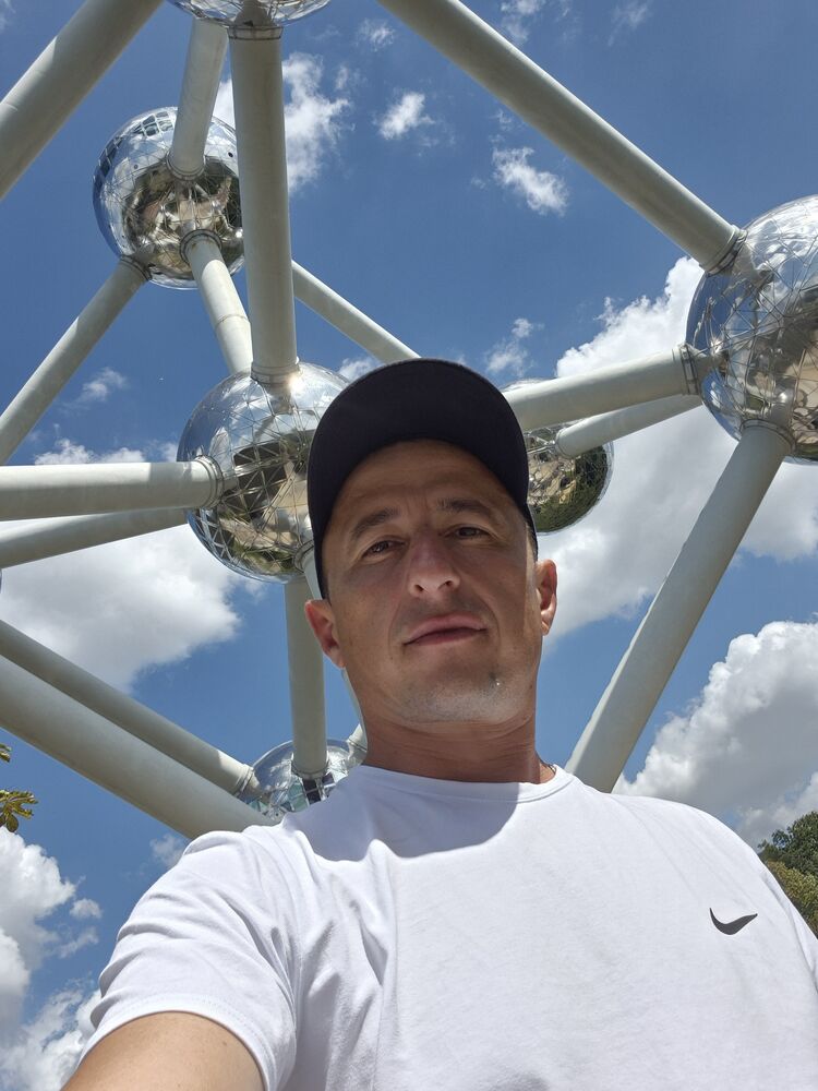  ,   Andrei, 42 ,   ,   