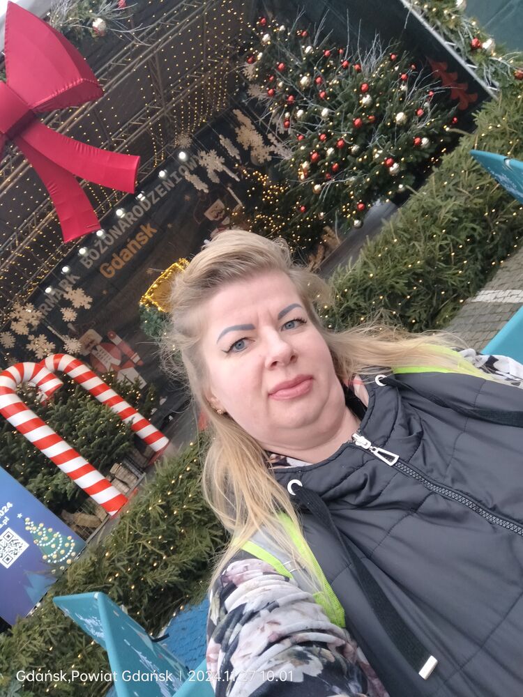  ,   Iryna, 39 ,   c 