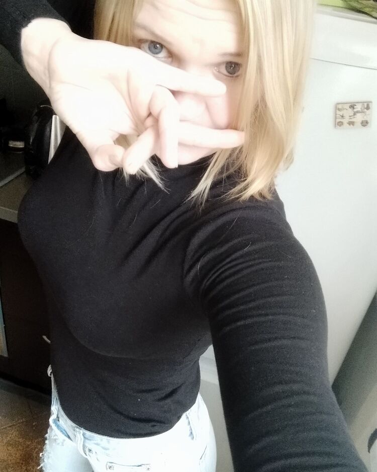  26877821  Ira, 35 ,    