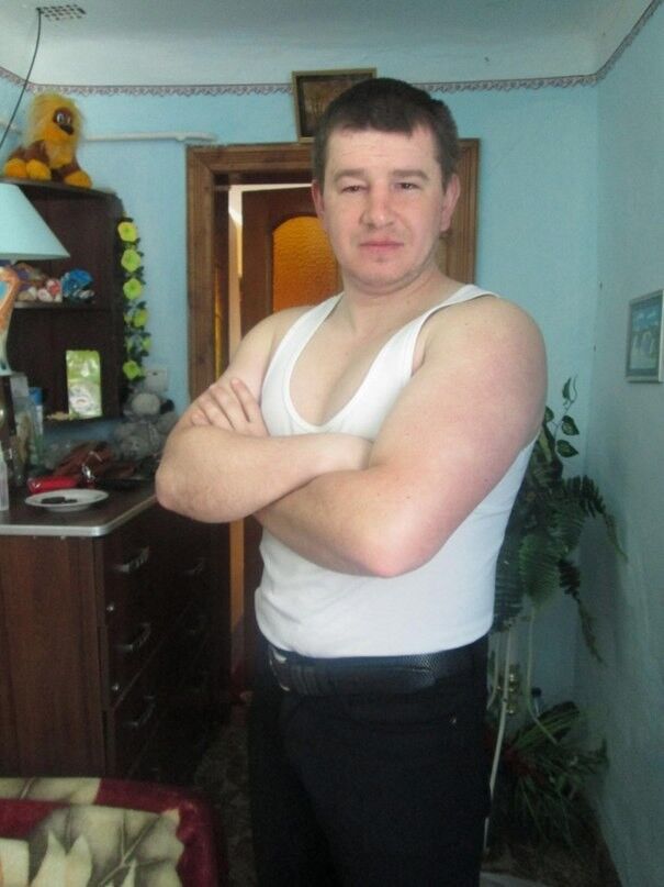  9235431  Lyjney, 39 ,    -