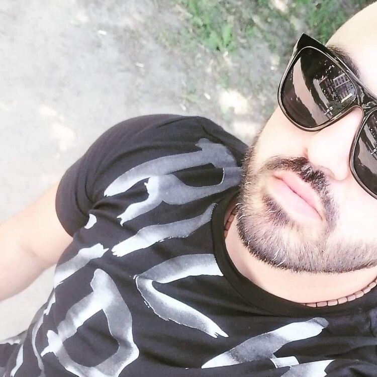 ���� 25798351 ������� ��, 37 ���, ���� ���������� � �����-����������