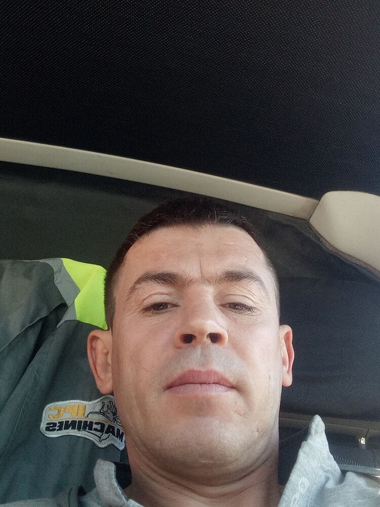  28384491  , 39 ,    