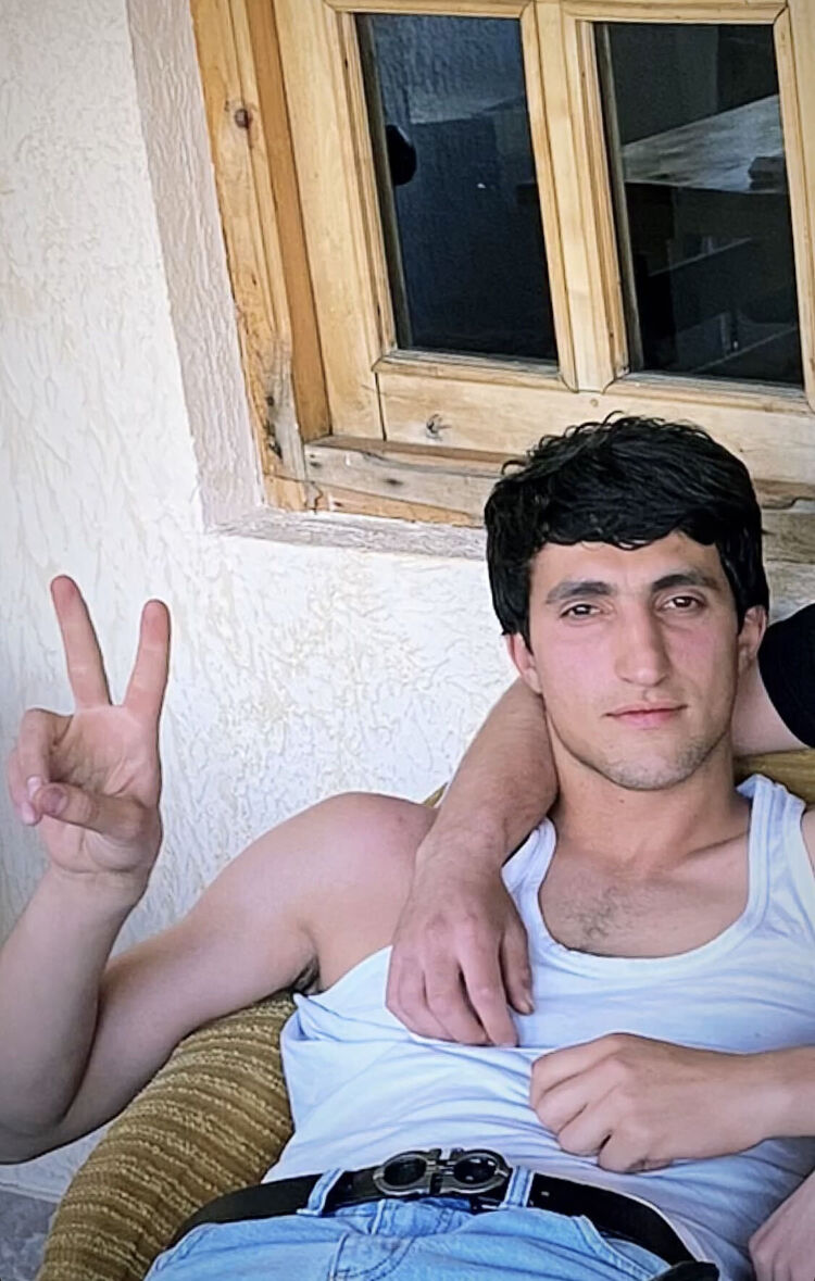  ,   Arsen, 24 ,   ,   