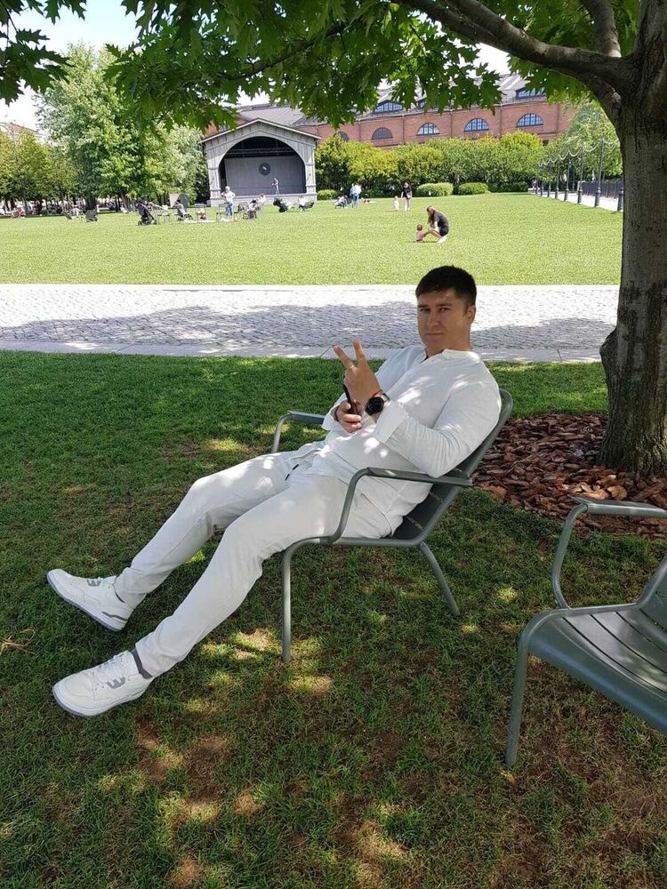  44363581  , 38 ,    -