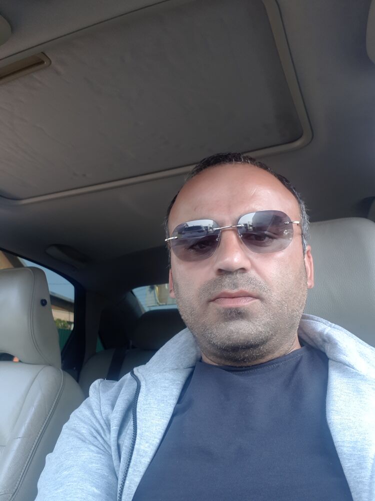  ,   Aren, 40 ,   ,   , c 